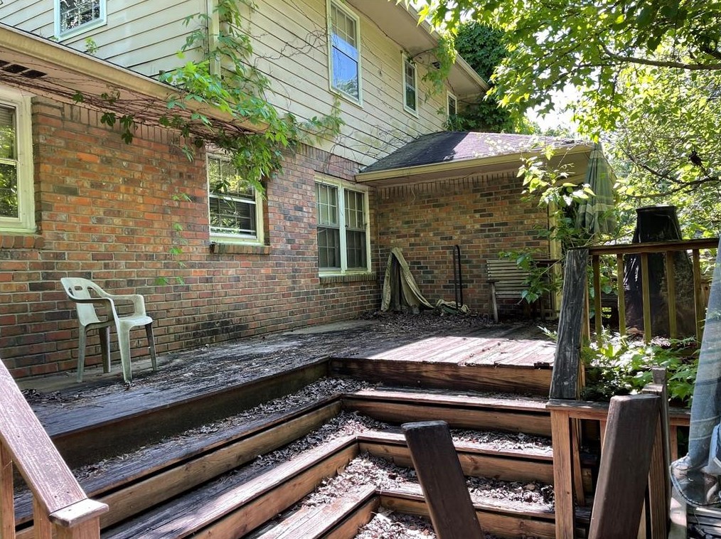 2742 Spicer Ln, Decatur GA  30033-2927 exterior