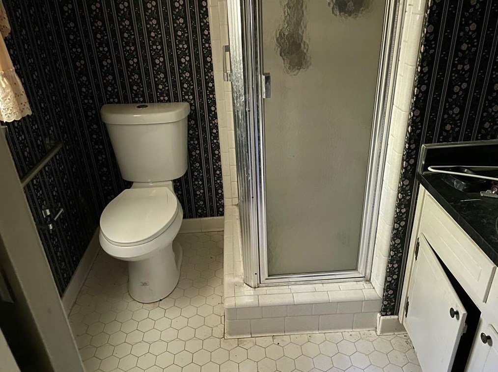 2742 Spicer Ln, Decatur GA  30033-2927 exterior