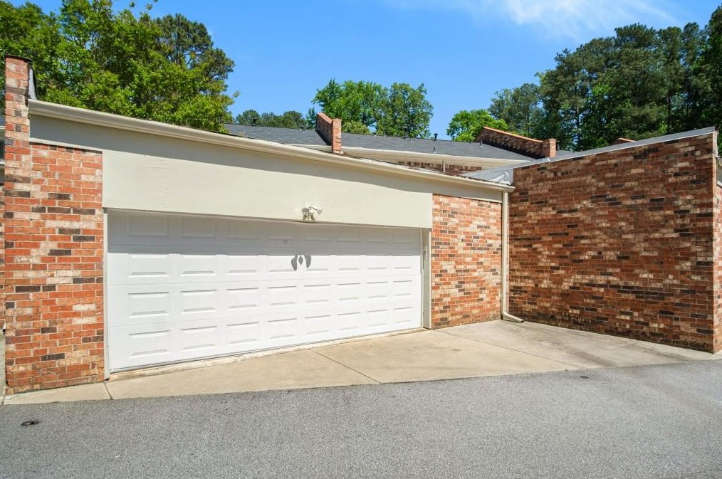 1482 Leafmore Pl, Decatur GA  30033-2023 exterior