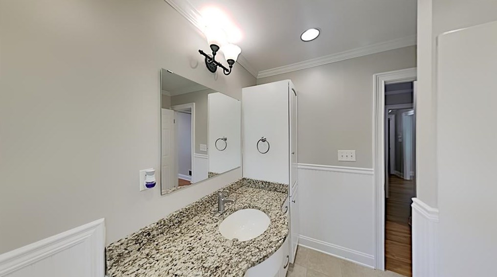 2921 Blackwood Rd, Decatur GA  30033-1011 exterior