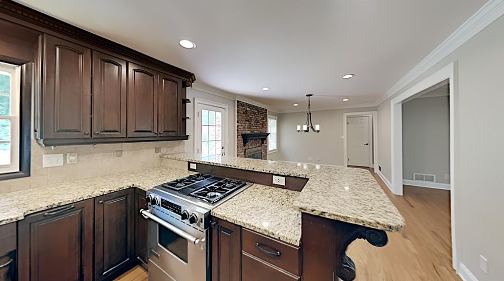 2921 Blackwood Rd, Decatur GA  30033-1011 exterior