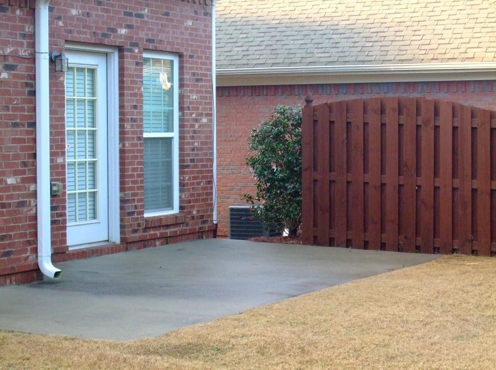 943 Town Square Ct, Lawrenceville GA  30046-8320 exterior