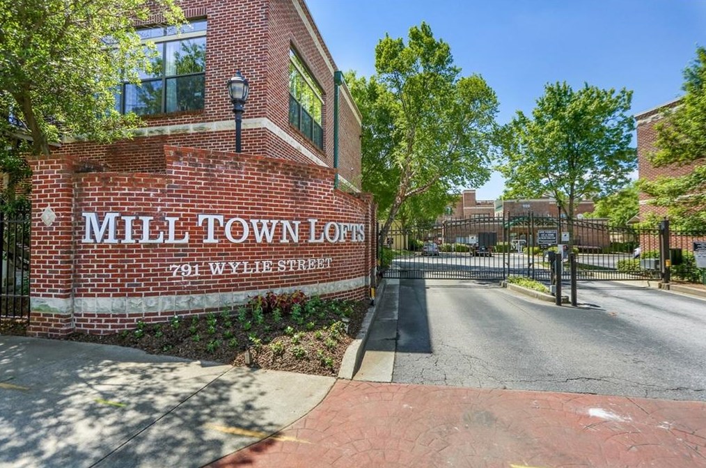 791 Wylie St, Atlanta GA  30316-1196 exterior