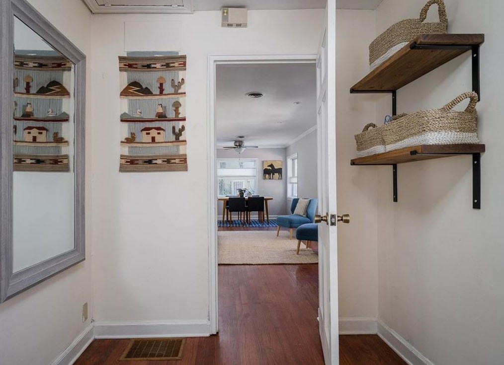 206 Garden Ln, Decatur GA  30030-2376 exterior