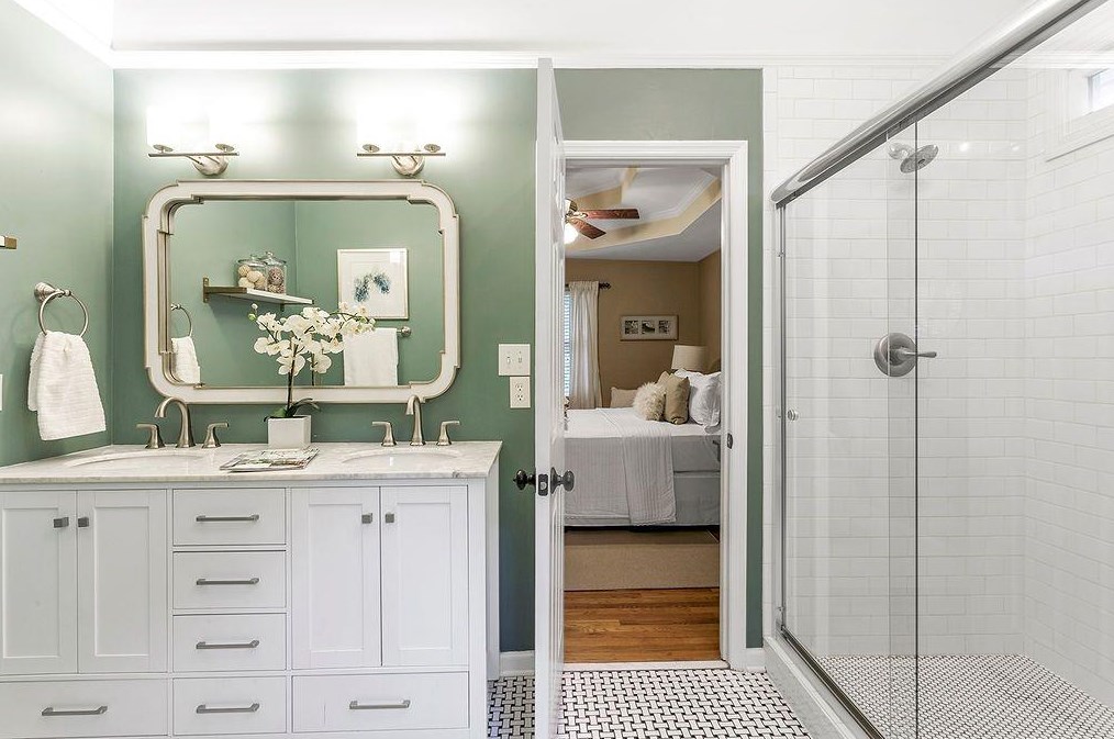 139 Adair St, Decatur GA  30030-2938 exterior