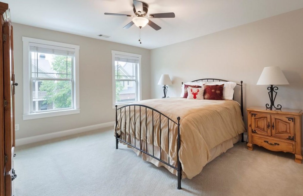 2035 Hatteras Way, Atlanta GA  30318-1084 exterior