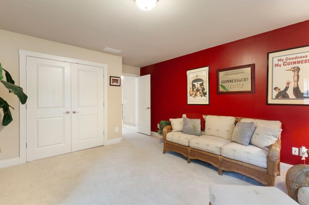 2035 Hatteras Way, Atlanta GA  30318-1084 exterior