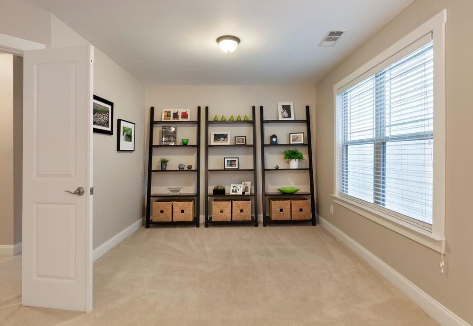 2035 Hatteras Way, Atlanta GA  30318-1084 exterior