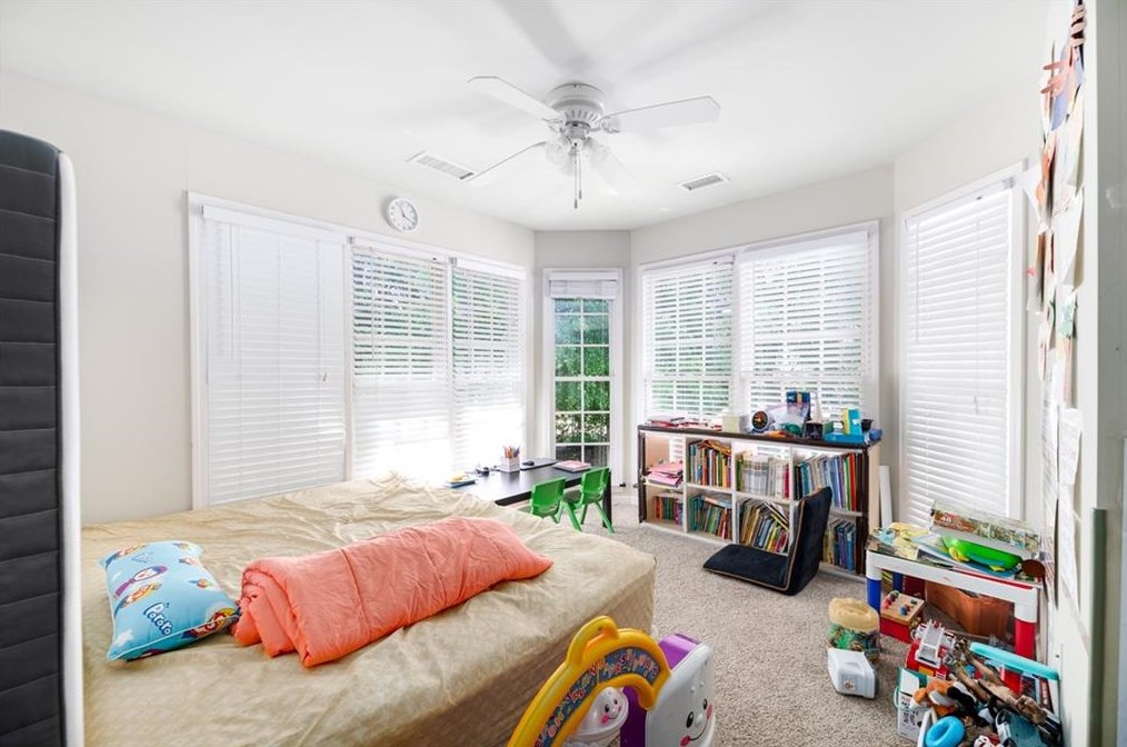 1142 Rosebrook Ct, Decatur GA  30033-3803 exterior