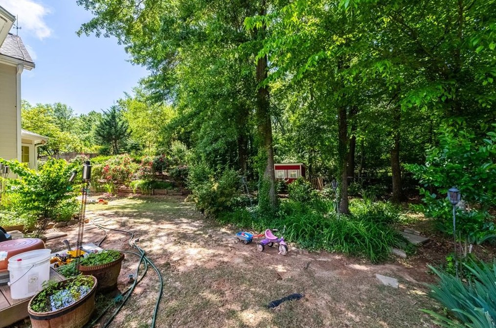 1142 Rosebrook Ct, Decatur GA  30033-3803 exterior