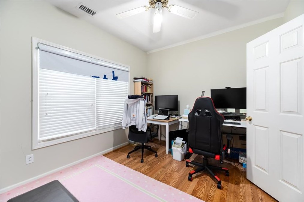 1142 Rosebrook Ct, Decatur GA  30033-3803 exterior