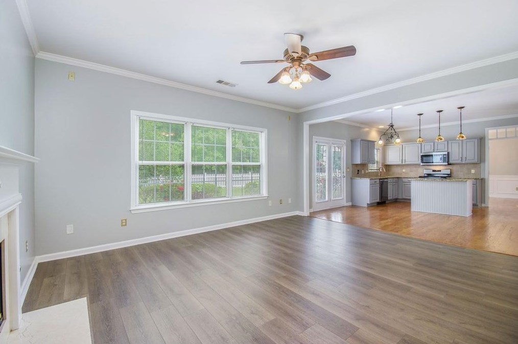 660 Beckenham Walk Dr, Dacula GA  30019-6735 exterior