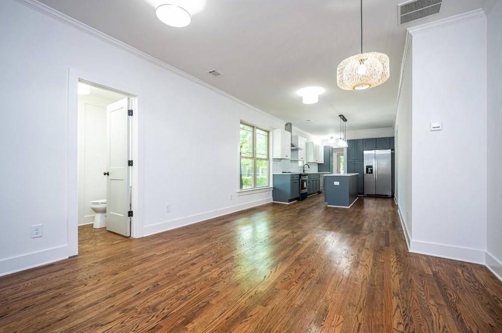 861 Lake Dr, Decatur GA  30030-4903 exterior