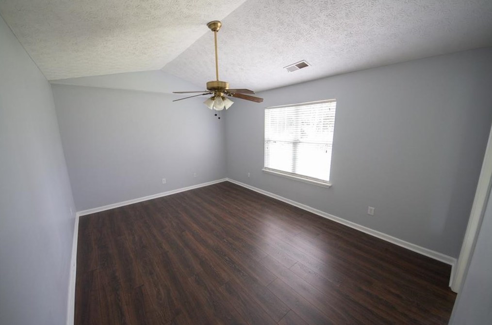 1130 Mercury Dr, Lawrenceville GA  30045-5197 exterior