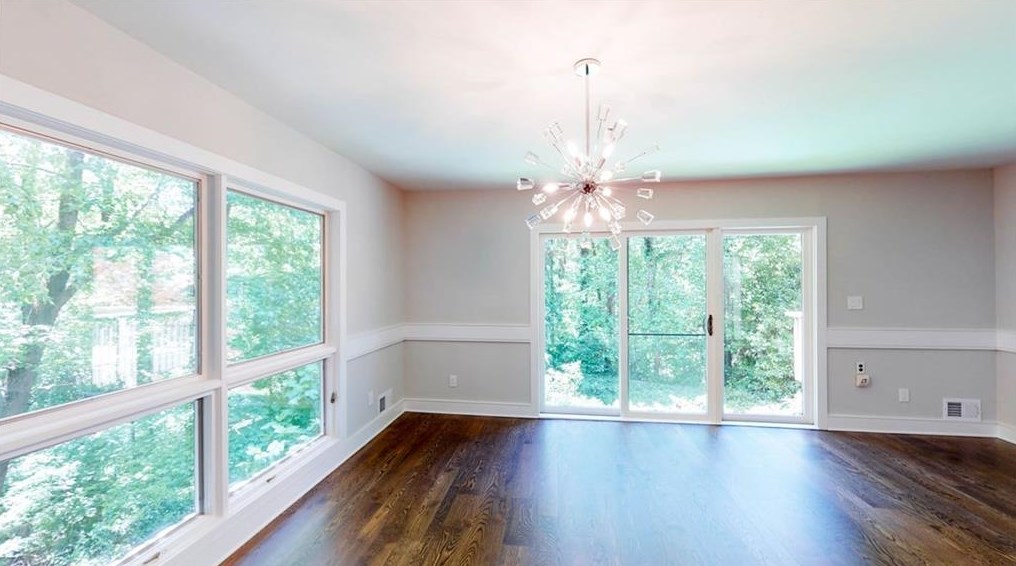 27 Wesley Rdg, Atlanta GA  30327-2042 exterior