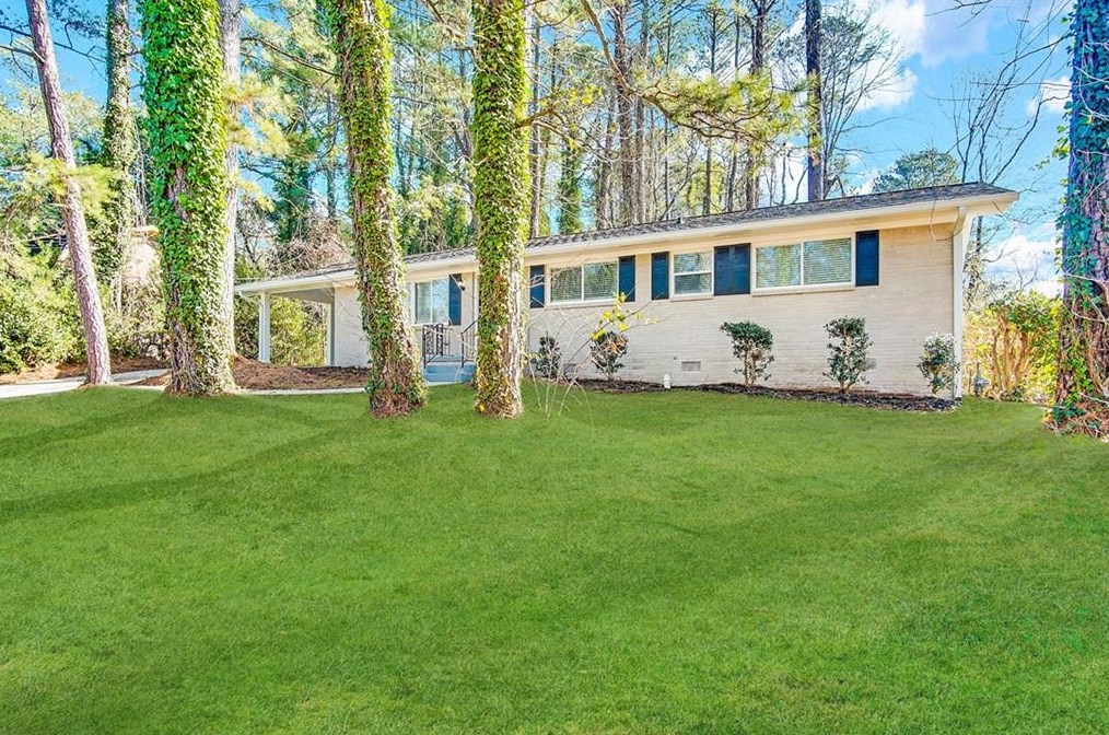 2192 Kilarney Rd, Decatur GA  30032-7126 exterior