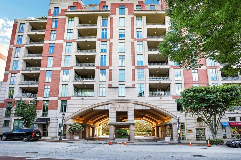 250 Park St, Atlanta GA  30313 exterior