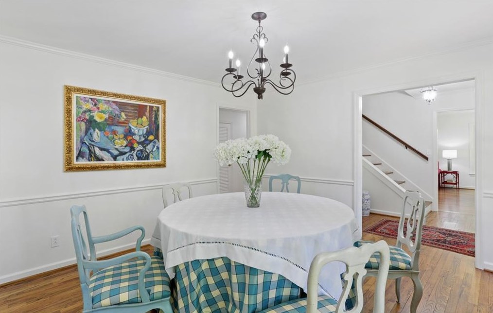 6278 Mtn Brk Way, Atlanta GA  30328-3611 exterior