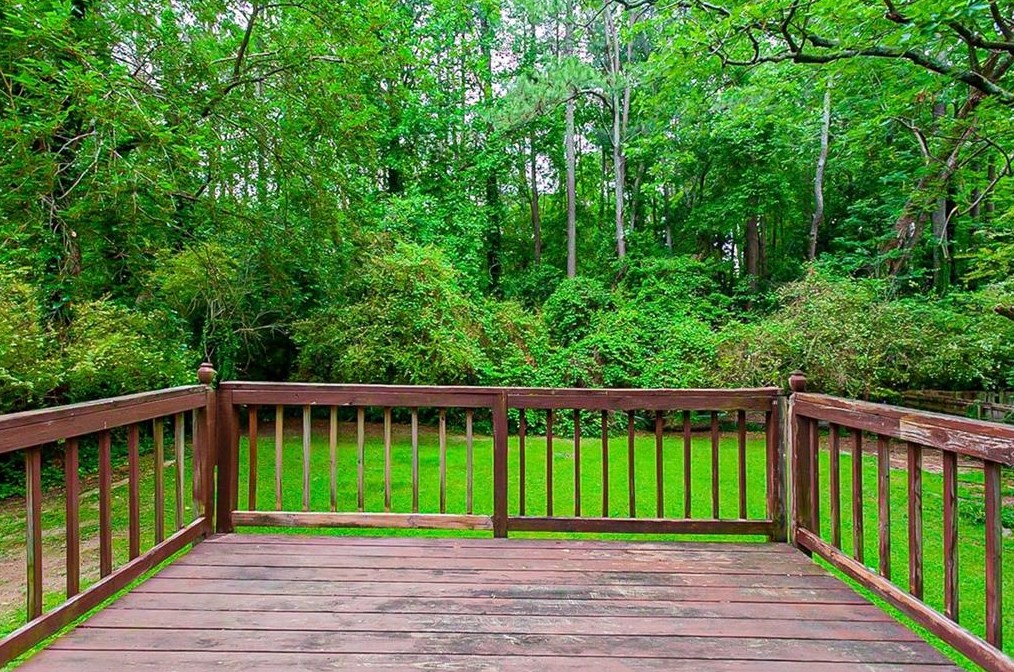 3134 Westwood Dr, Atlanta GA  30340-4516 exterior