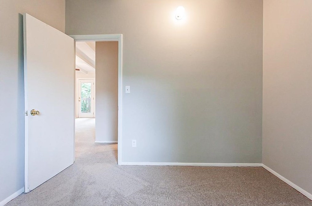 3134 Westwood Dr, Atlanta GA  30340-4516 exterior