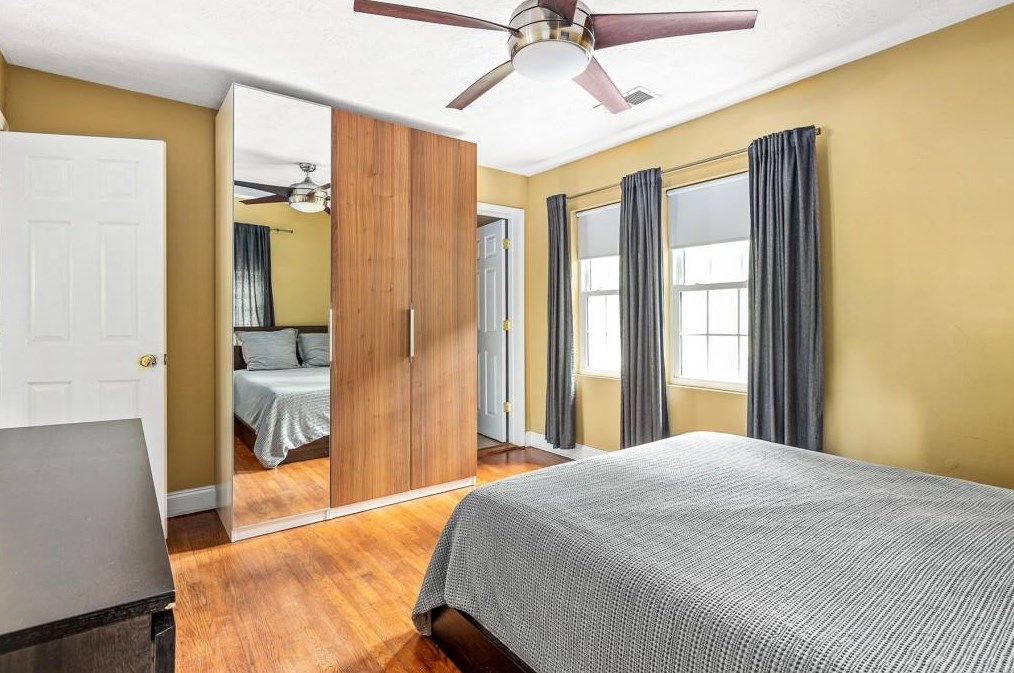 2236 Desmond Dr, Decatur GA  30033-4742 exterior