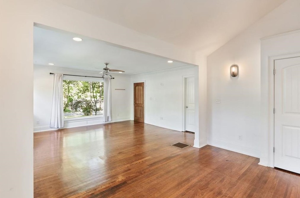 556 Parker Ave, Decatur GA  30032-3965 exterior