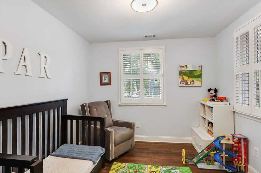 232 Mount Vernon Dr, Decatur GA  30030-1607 exterior