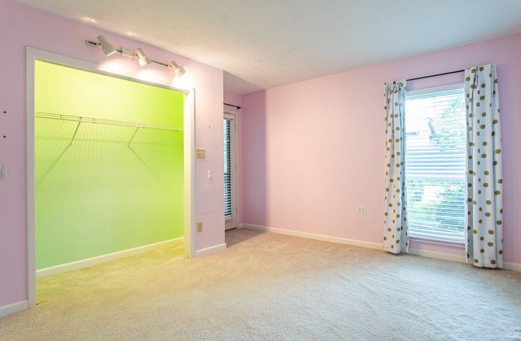 1005 Mcclelen Way, Decatur GA  30033-5633 exterior