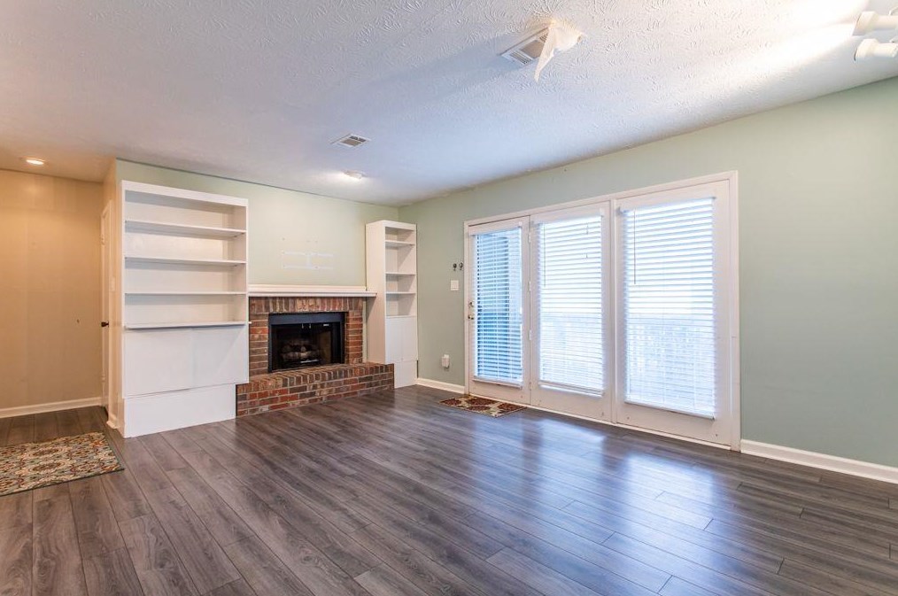 1005 Mcclelen Way, Decatur GA  30033-5633 exterior