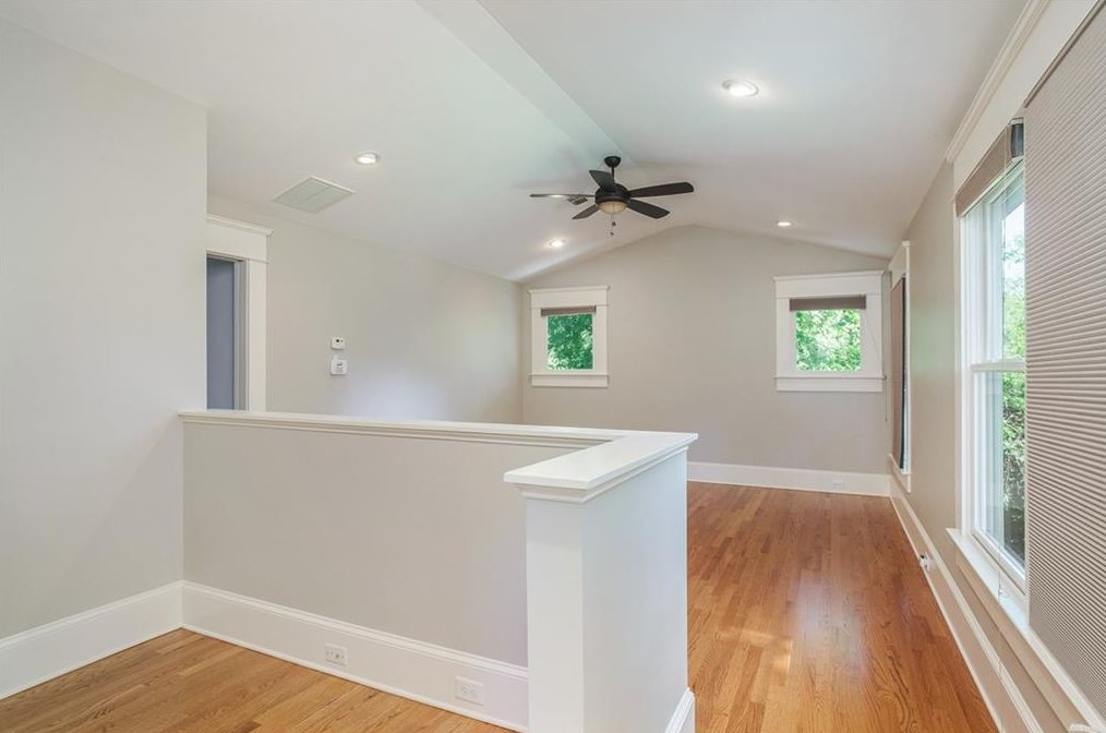 220 5th Ave, Decatur GA  30030-4810 exterior