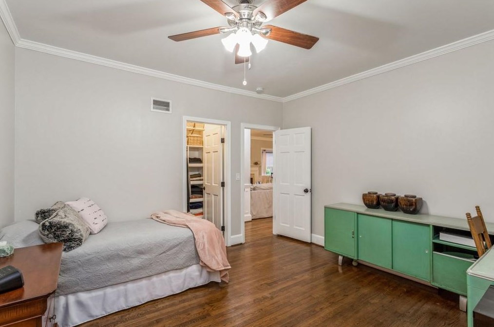 6 Wimberly Ct, Decatur GA  30030-2802 exterior