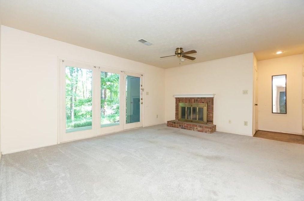 506 Tuxworth Cir, Decatur GA  30033-5618 exterior