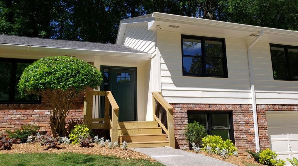 1939 Wildwood Pl, Atlanta GA  30324-4959 exterior