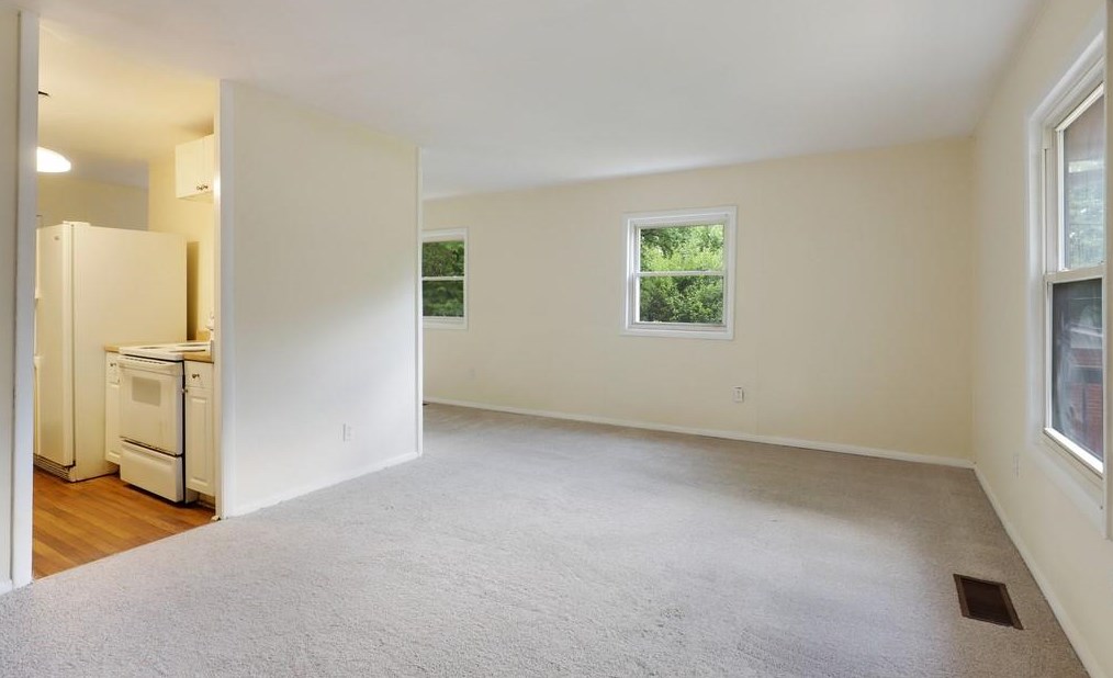 1941 Bandera Dr, Decatur GA  30032-7008 exterior