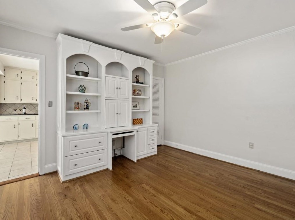 125 Parkwood Ln, Decatur GA  30030-2857 exterior