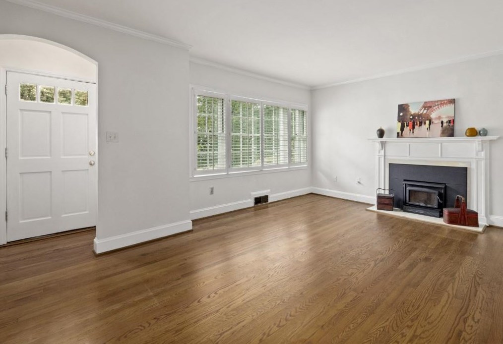 125 Parkwood Ln, Decatur GA  30030-2857 exterior