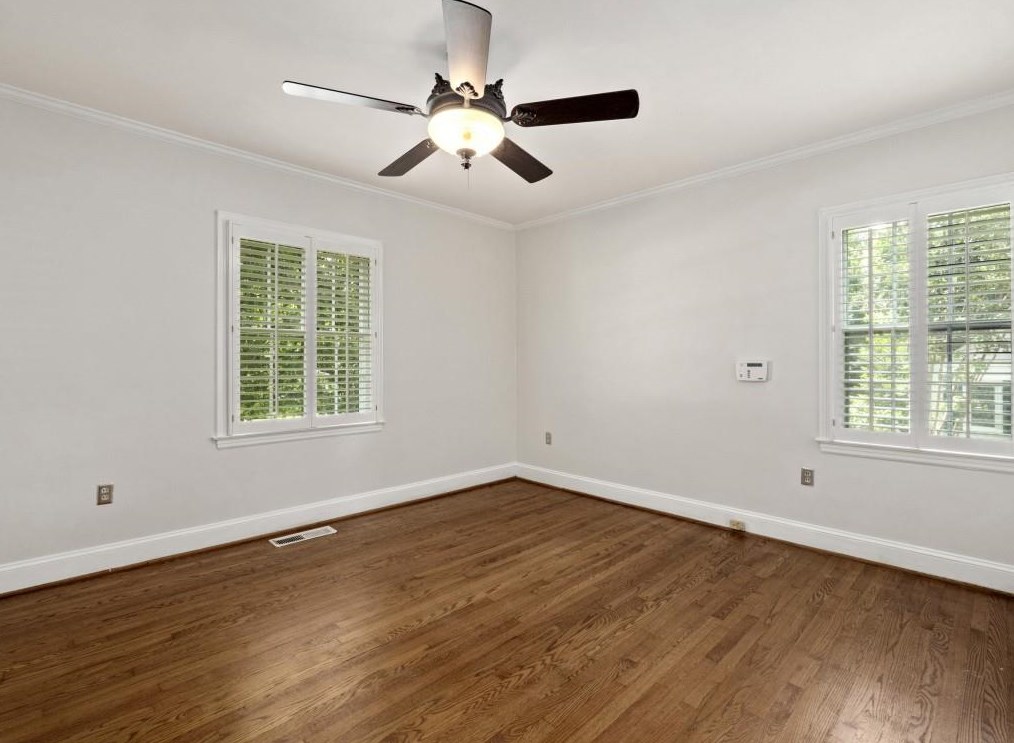 125 Parkwood Ln, Decatur GA  30030-2857 exterior