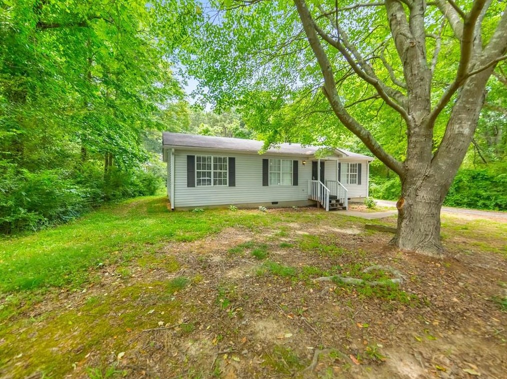 252 Pine Valley Dr, Powder Springs GA  30127-5159 exterior