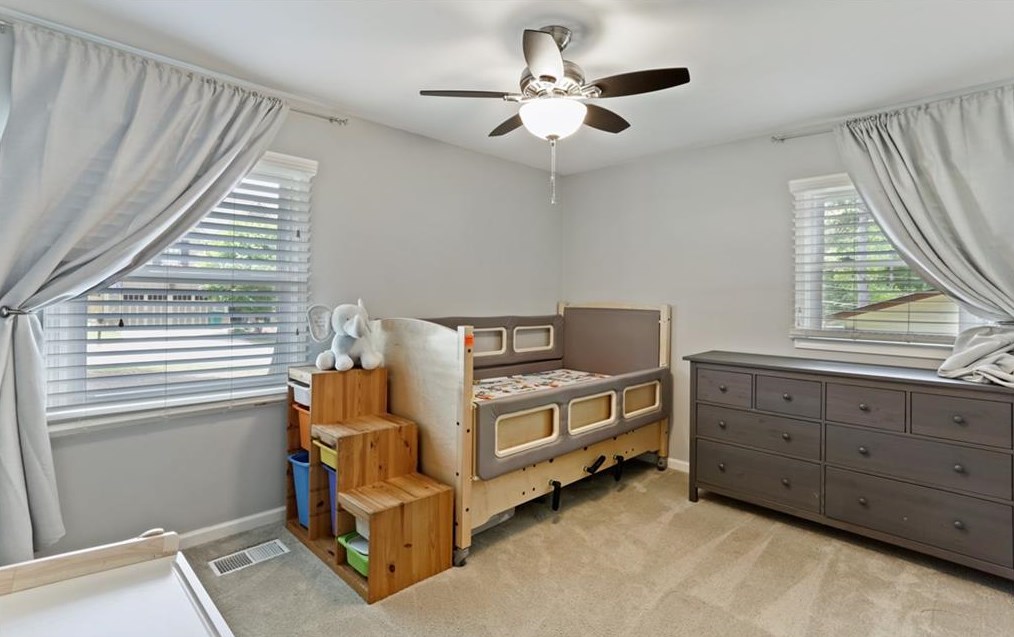 1045 Medlin St, Smyrna GA  30080-4156 exterior