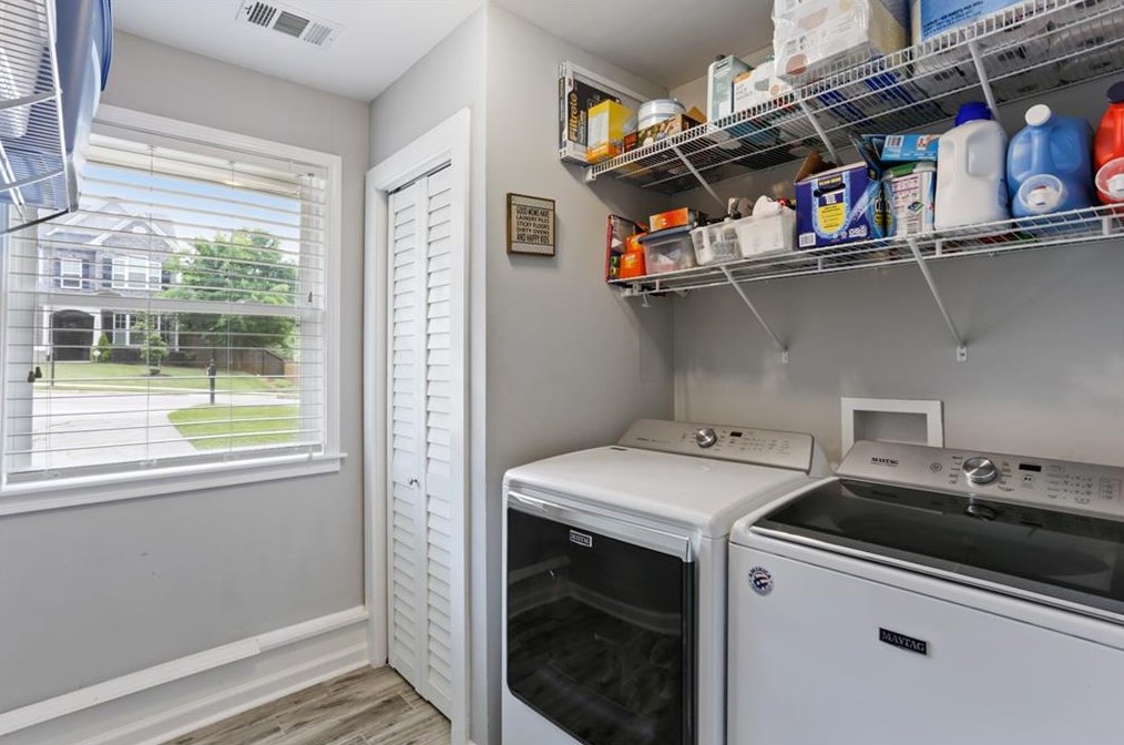 1045 Medlin St, Smyrna GA  30080-4156 exterior