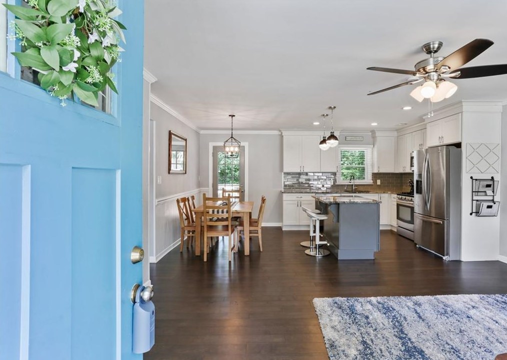1045 Medlin St, Smyrna GA  30080-4156 exterior