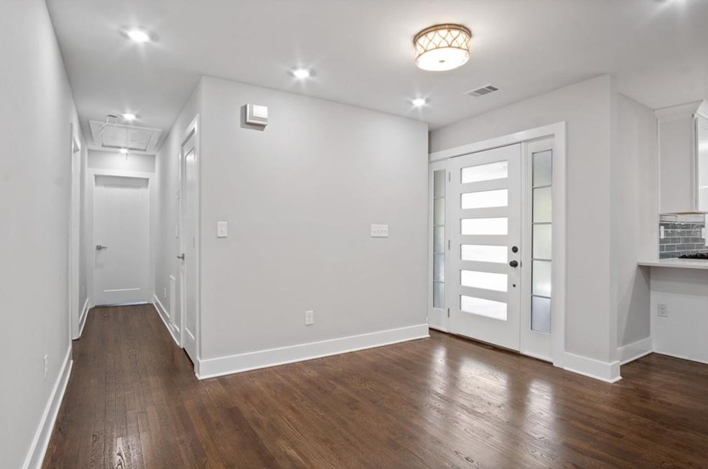 3217 Edgemont Way, Decatur GA  30032-5852 exterior