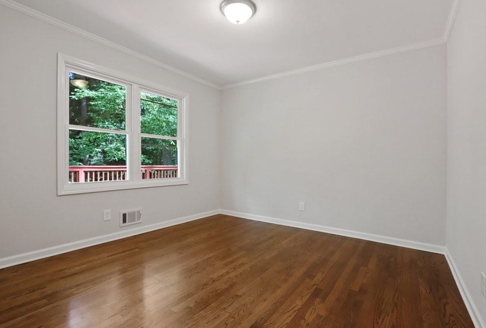 1842 Winchester Trl, Atlanta GA  30341-1448 exterior