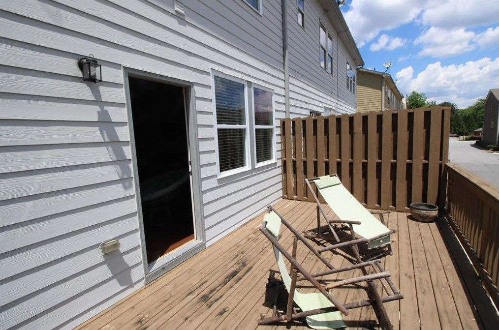 3064 Turman Cir, Decatur GA  30033-3249 exterior