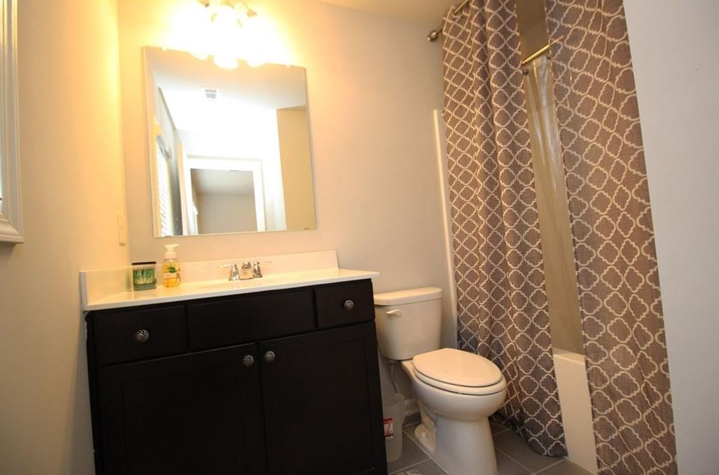 3064 Turman Cir, Decatur GA  30033-3249 exterior