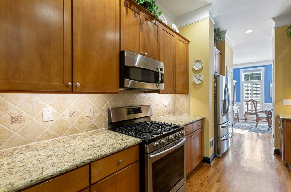 1148 Providence Pl, Decatur GA  30033-3465 exterior