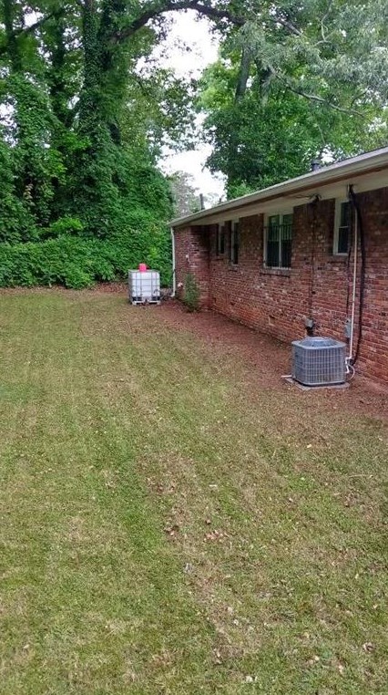 2365 Shamrock Dr, Decatur GA  30032-7146 exterior