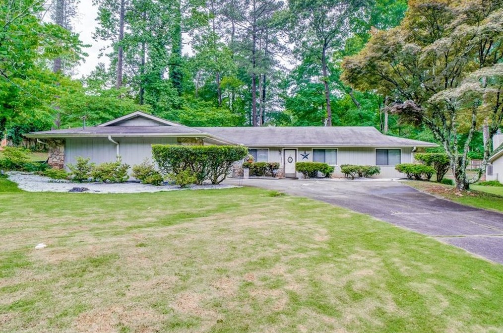 3211 Olde Dekalb Way, Atlanta GA  30340-4531 exterior