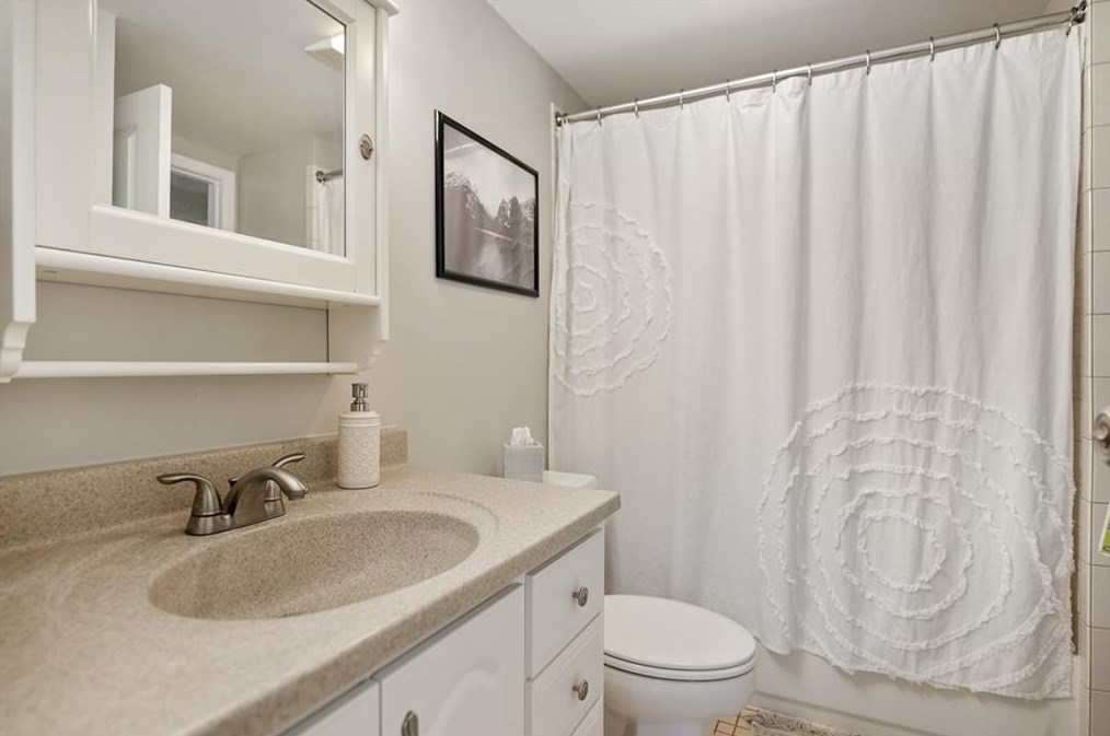 849 Regal Path Ln, Decatur GA  30030-4180 exterior