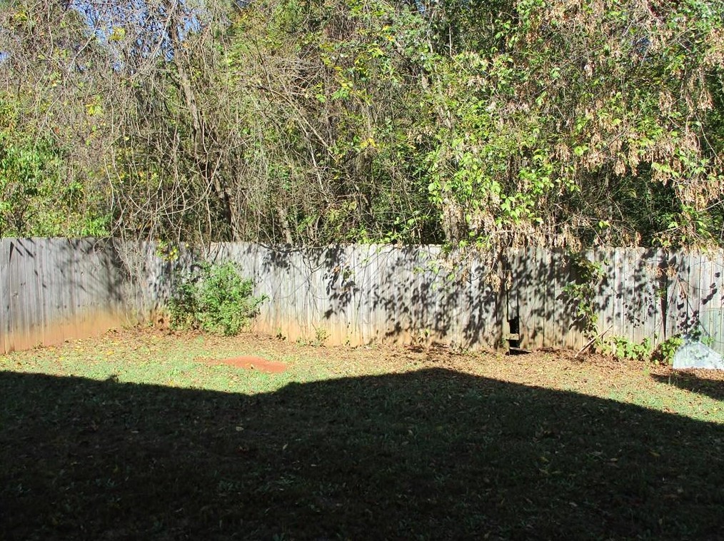 2756 River Tree Dr, Decatur GA  30034-3812 exterior